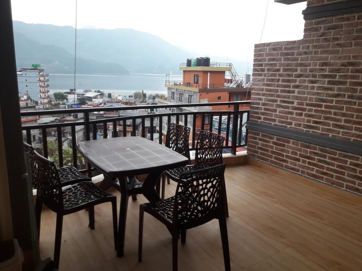 Beli Guest House Pokhara Eksteriør billede