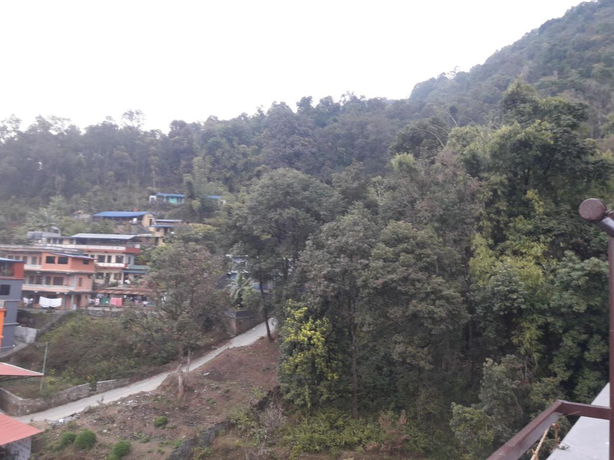 Beli Guest House Pokhara Eksteriør billede