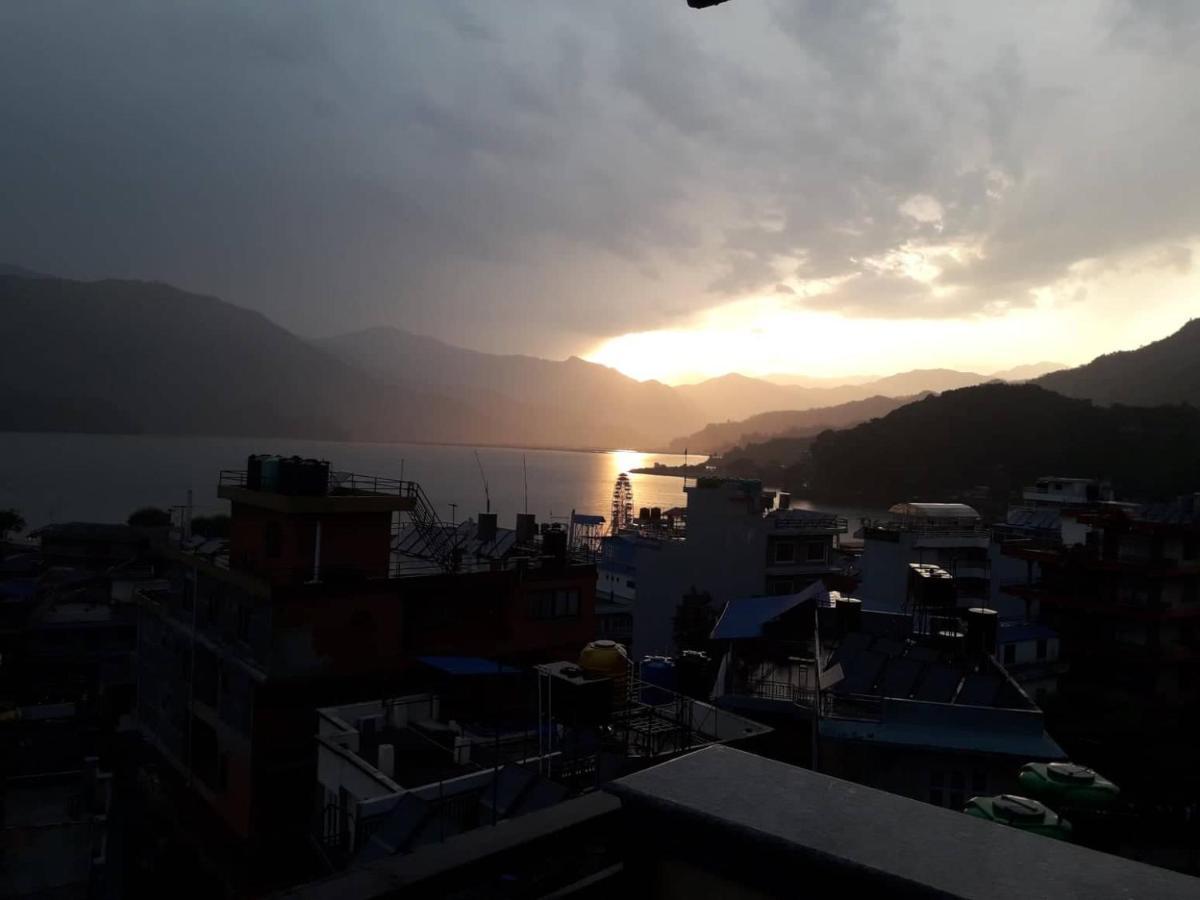 Beli Guest House Pokhara Eksteriør billede