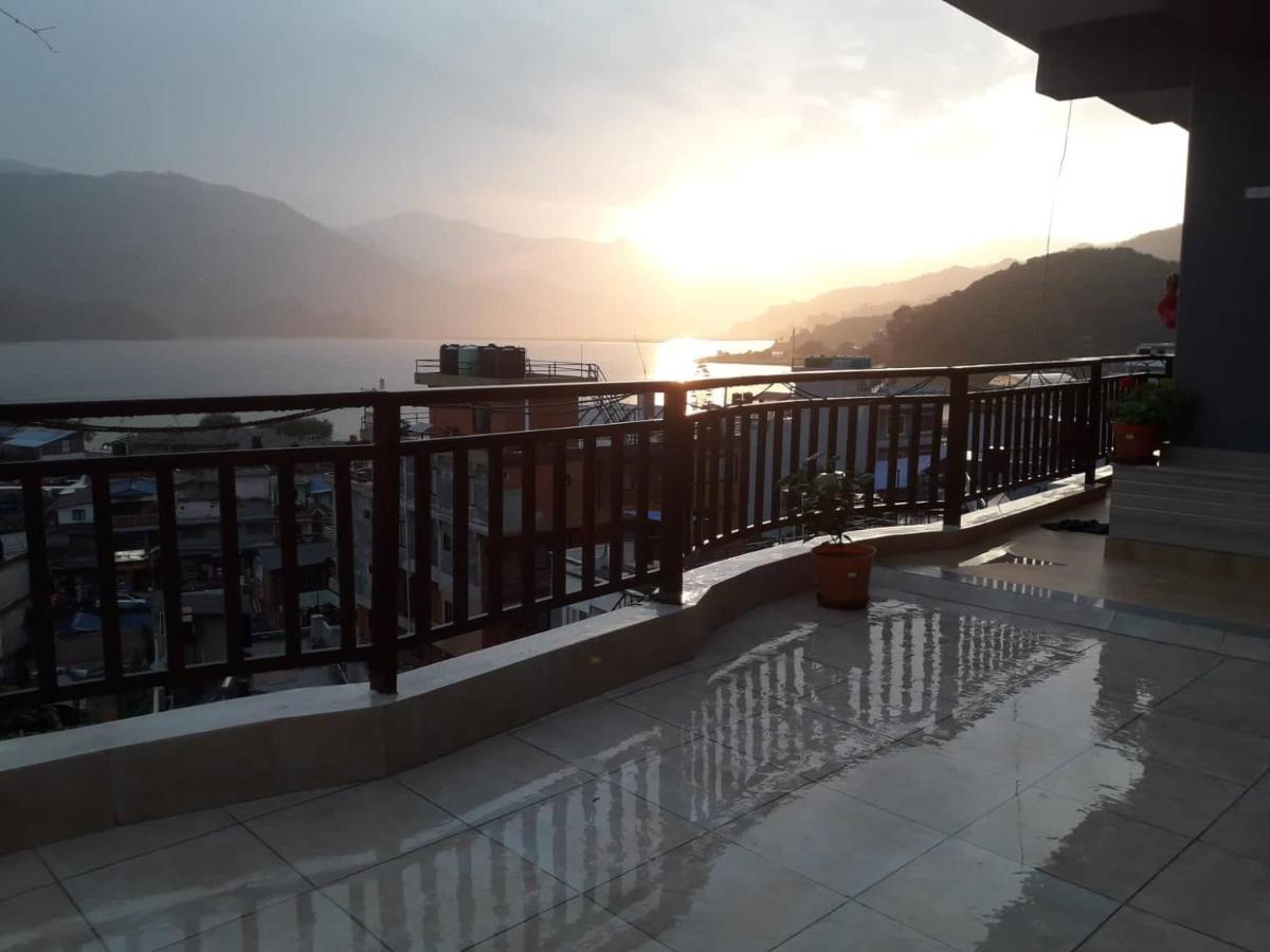 Beli Guest House Pokhara Eksteriør billede
