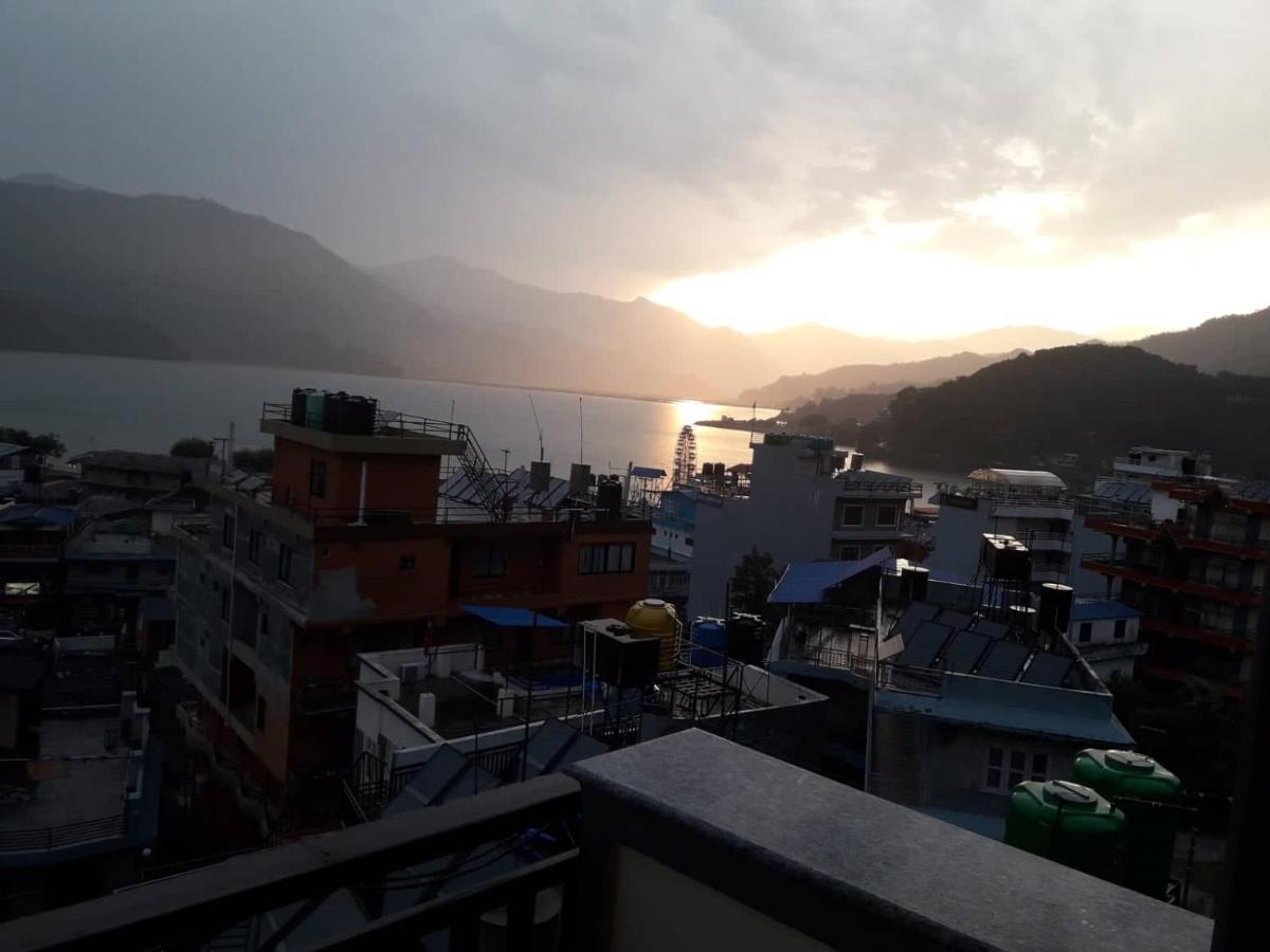 Beli Guest House Pokhara Eksteriør billede