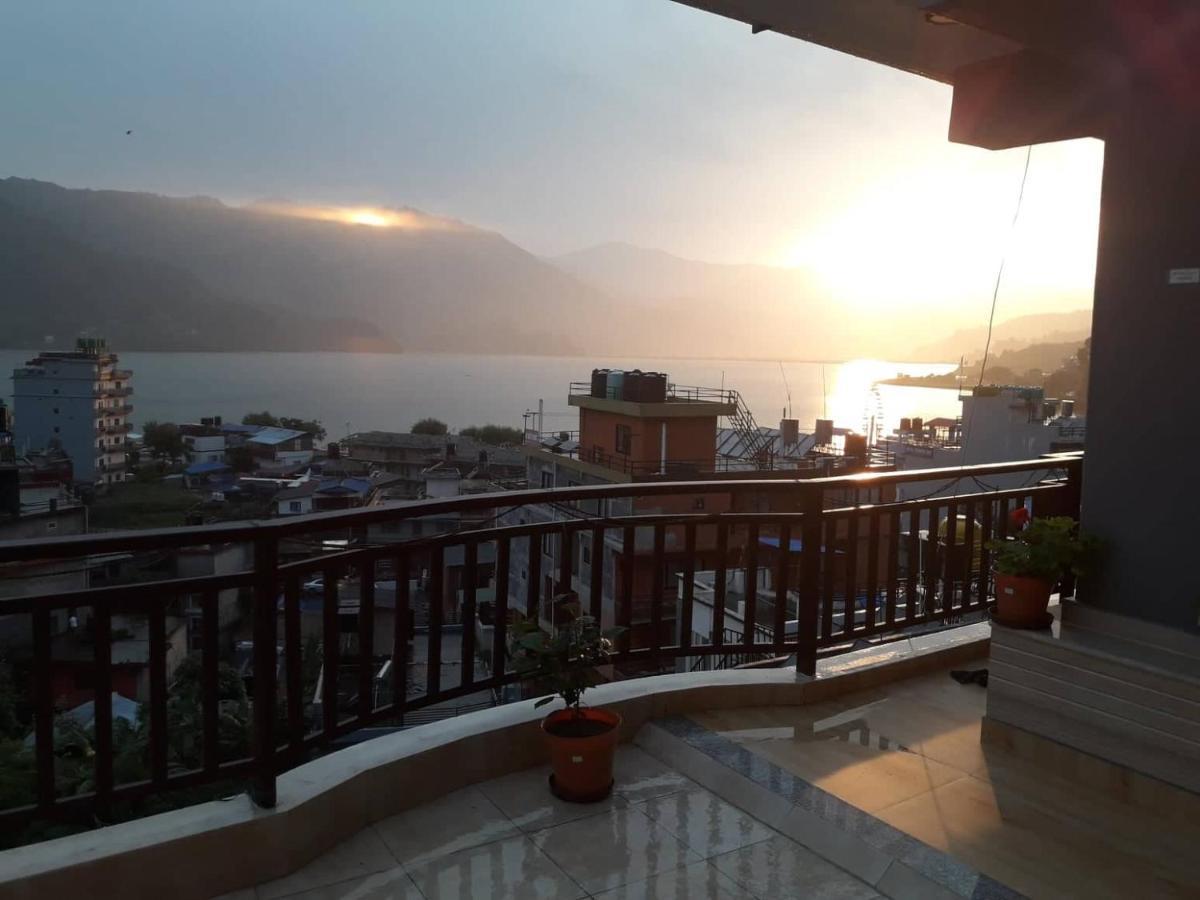 Beli Guest House Pokhara Eksteriør billede