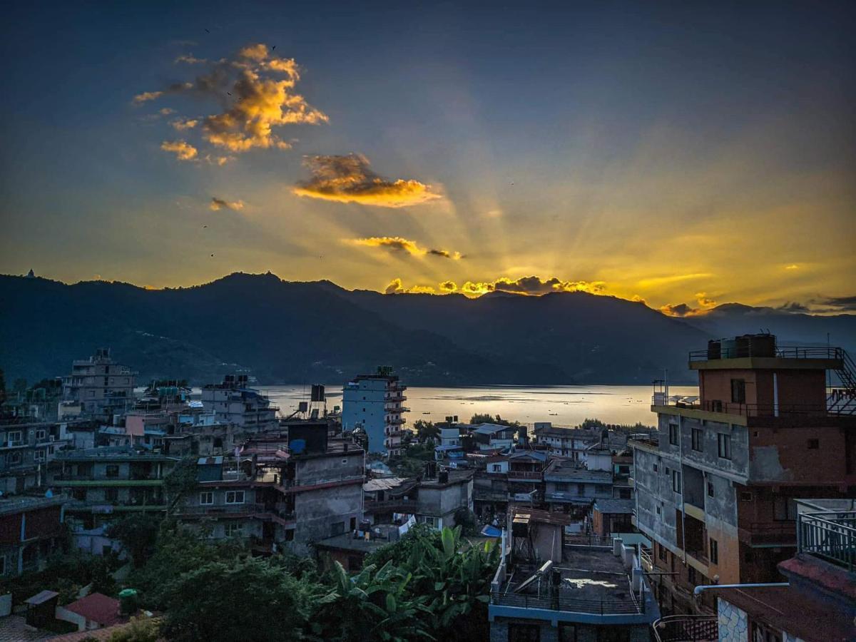Beli Guest House Pokhara Eksteriør billede